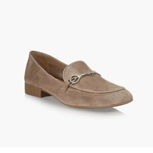 Wishbone Harper NWOT Beige Sand Suede Loafers with Silver Accent Browns 6